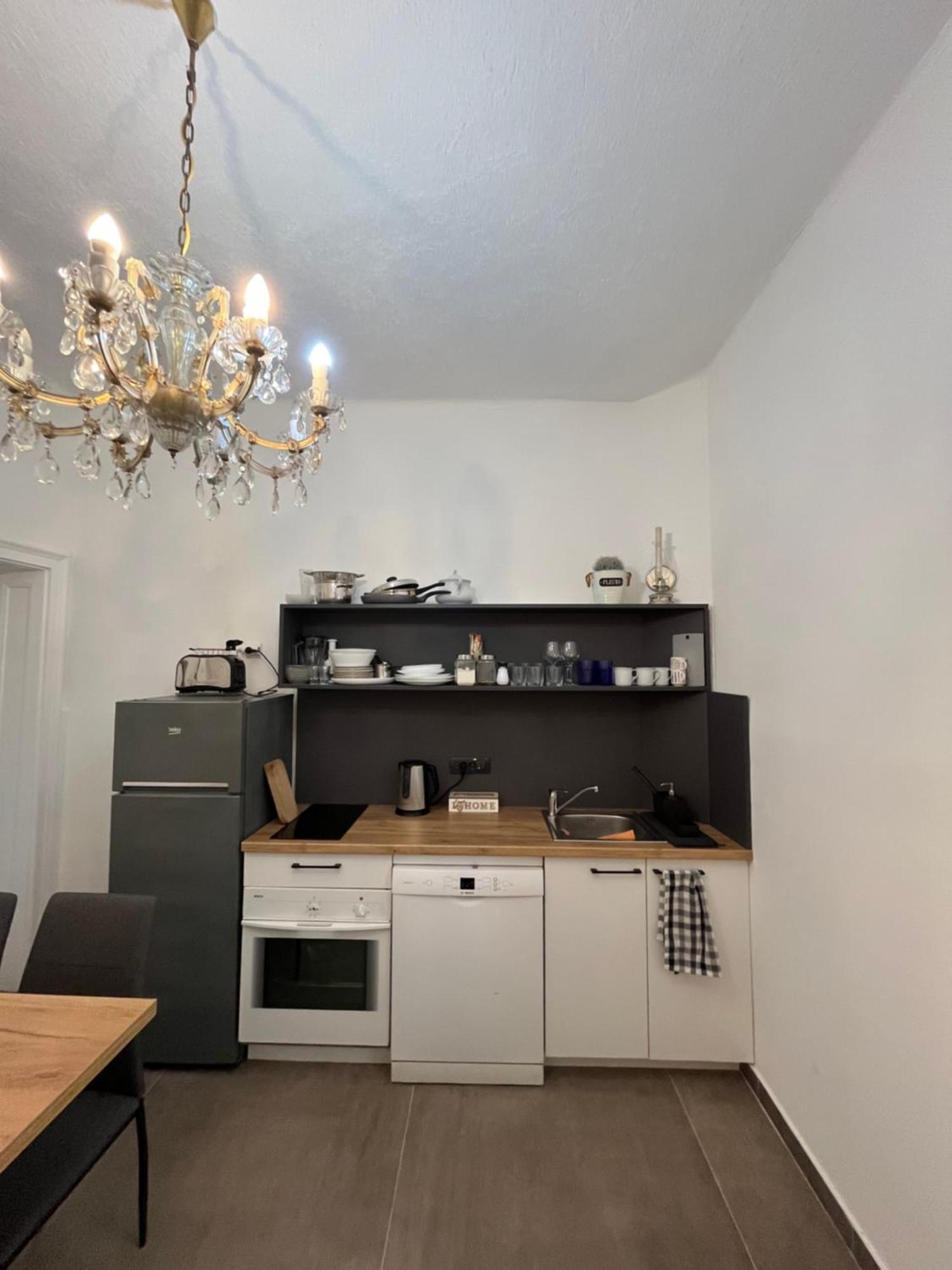 Two Bedroom Apartment Near Slavija Square Белград Экстерьер фото