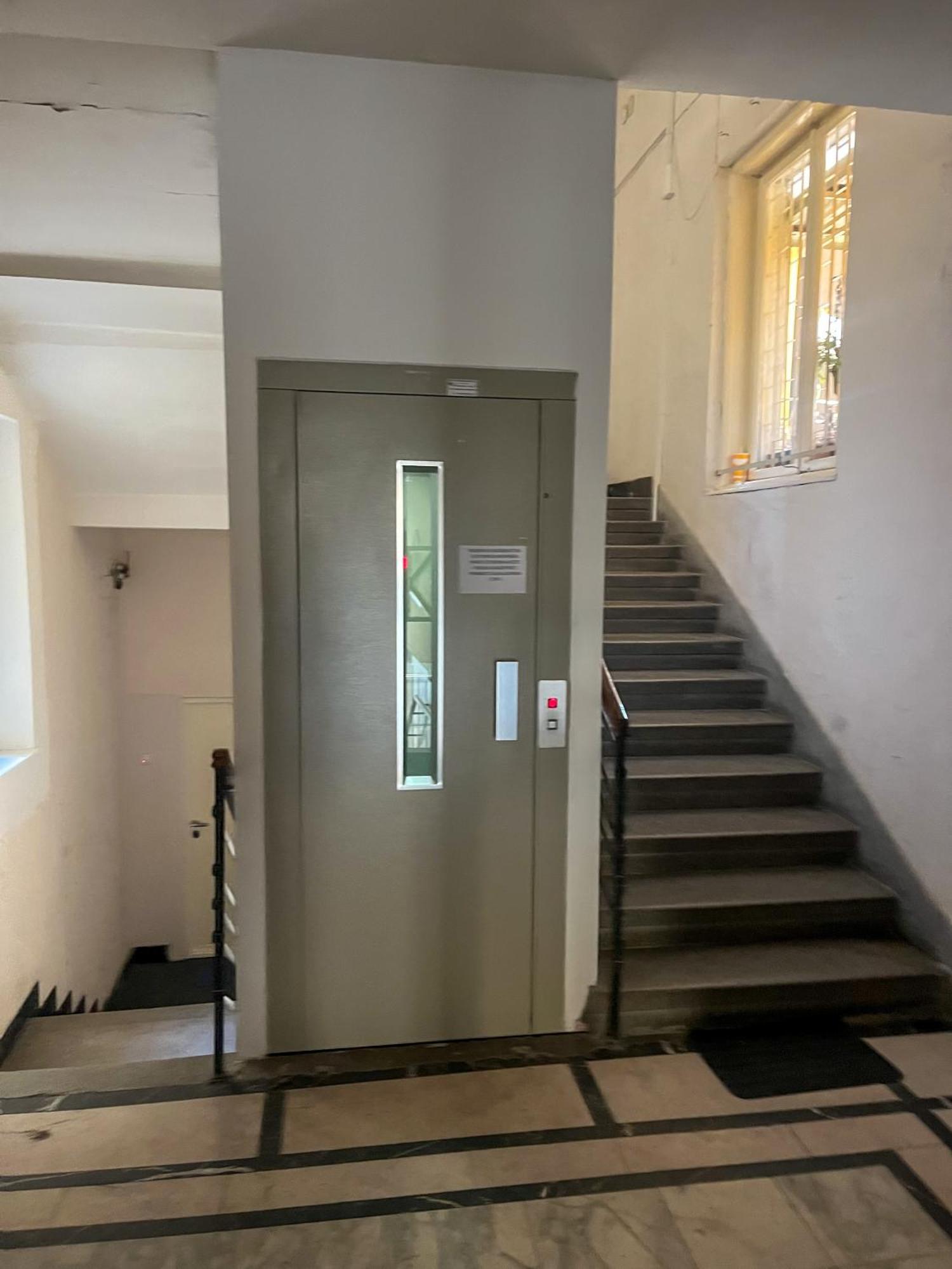 Two Bedroom Apartment Near Slavija Square Белград Экстерьер фото